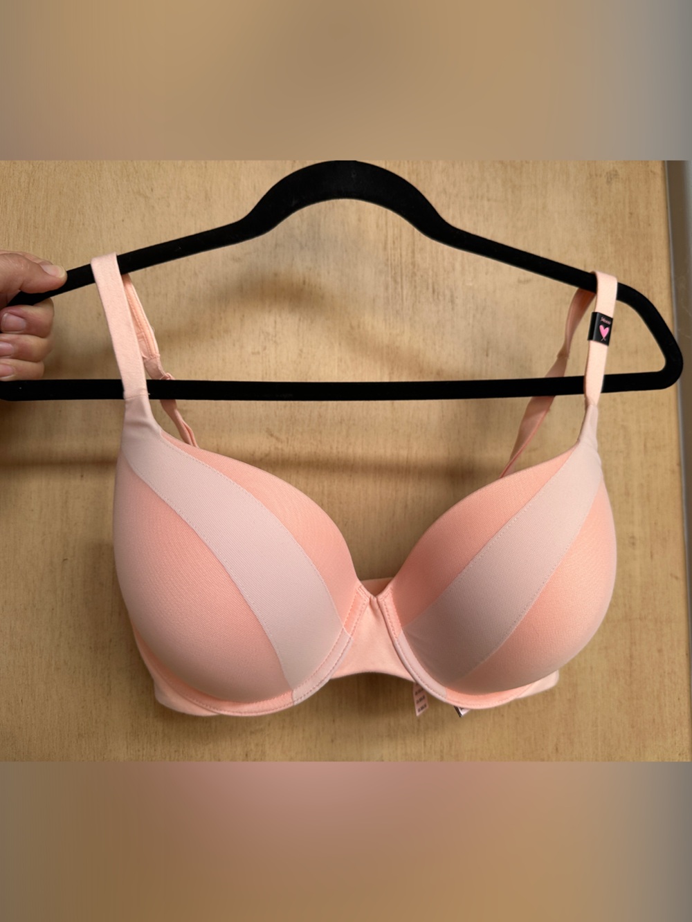 VS Body by Victoria Perfect Shape push-up bra 34DDD in two tone pink/peach NWT